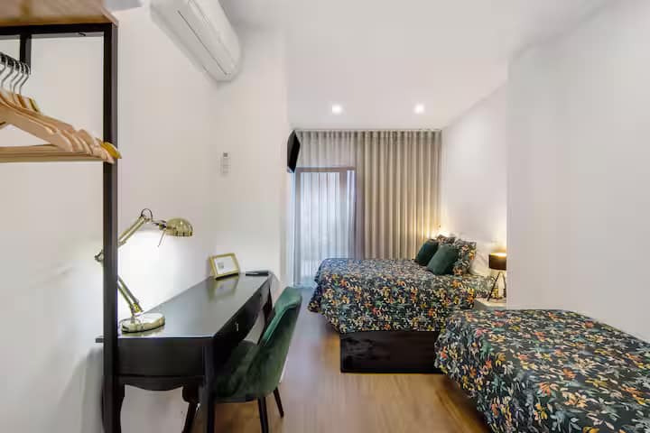 5b5c7be1-4ad5-4c16-ba0e-1ffa433280e7