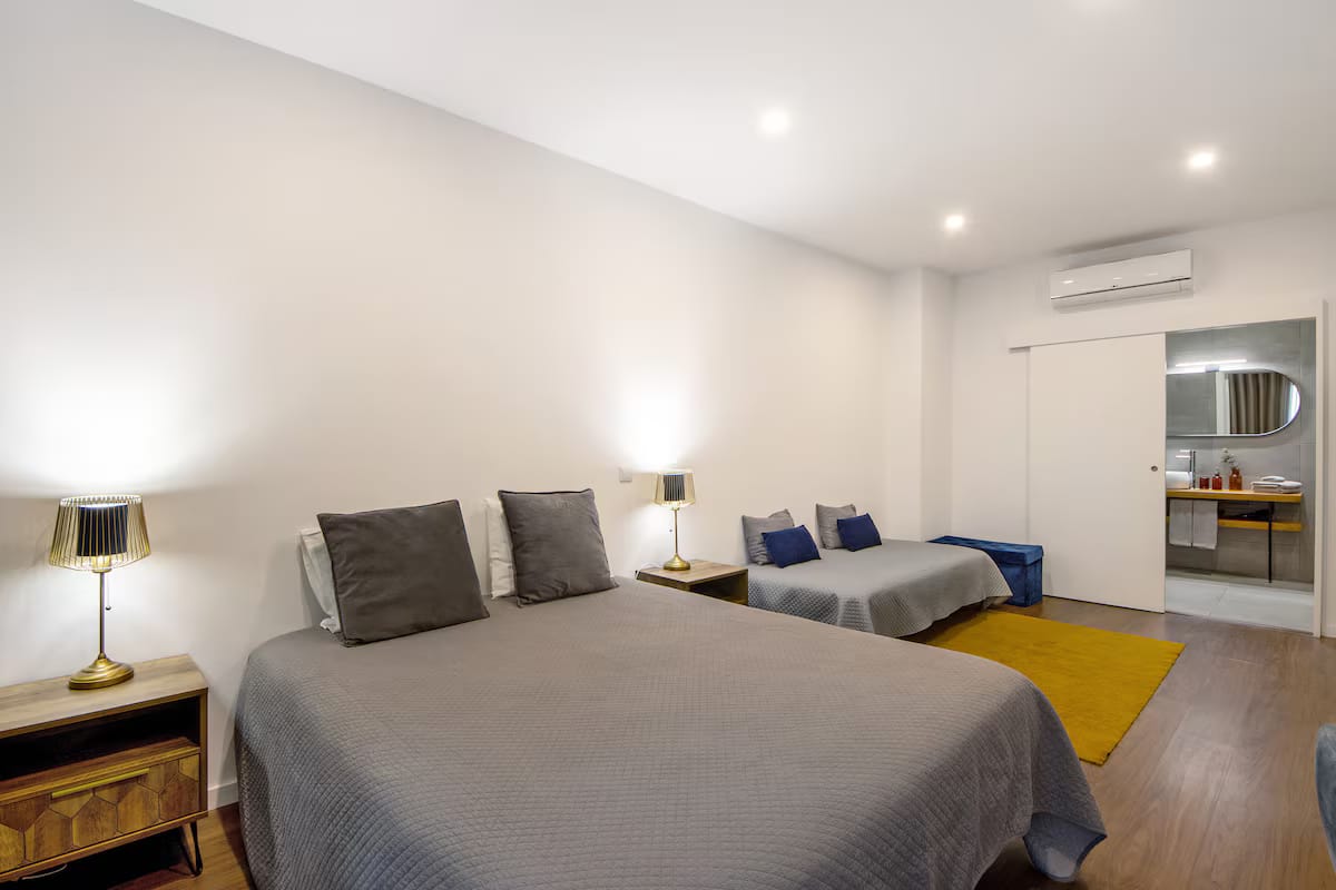 ac2b10c7-3dd5-40a2-b04e-9ffd16db0c43